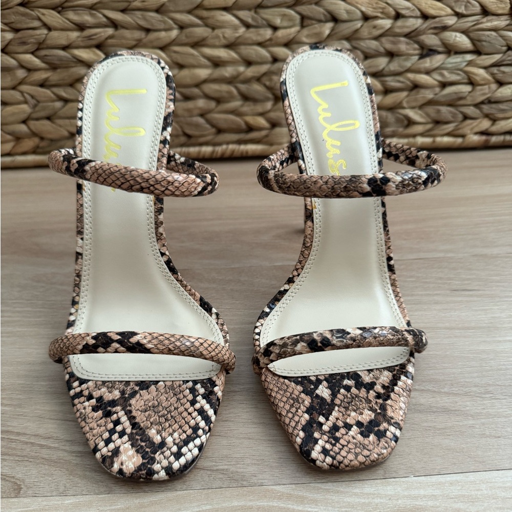 NWB! Lulu's Theyaa Tan Snake-Embossed Square-Toe High Heel Sandals - Picture 5 of 11